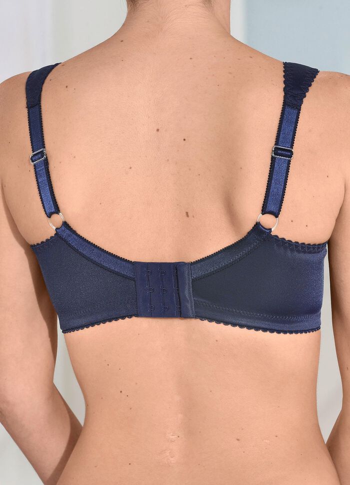 BH met gevoerde elastische kant 